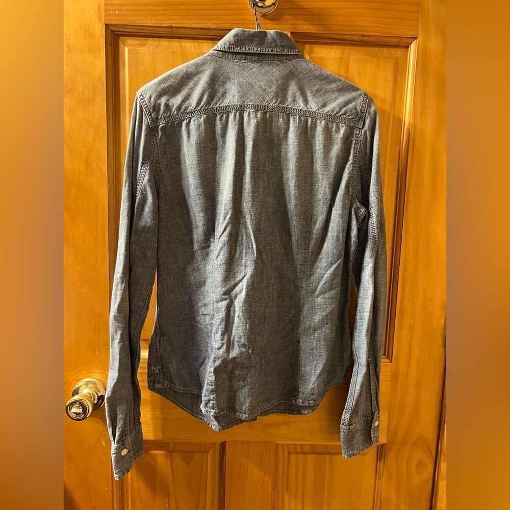 American Eagle Size Medium Chambray Button Down S… - image 4